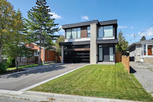 845 7th St, Mississauga, ON, L5E1N9 | Card Image