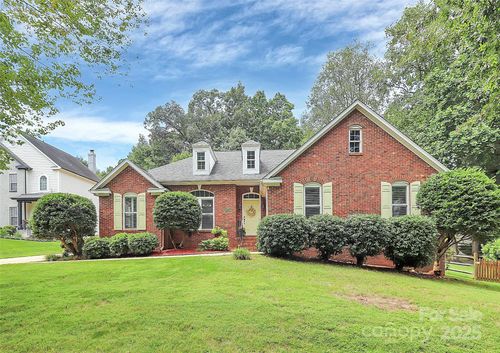 207 Chandeleur Dr, Mooresville, NC, 28117-4600 | Card Image