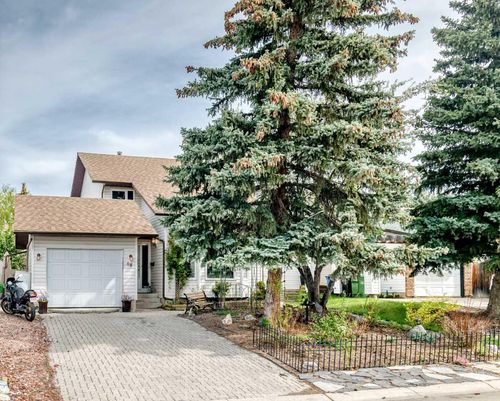 68 Woodview Crt Sw, Calgary, AB, T2W4X4 | Card Image