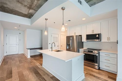unit-1913-950 W Peachtree St Nw, Atlanta, GA, 30309-3861 | Card Image