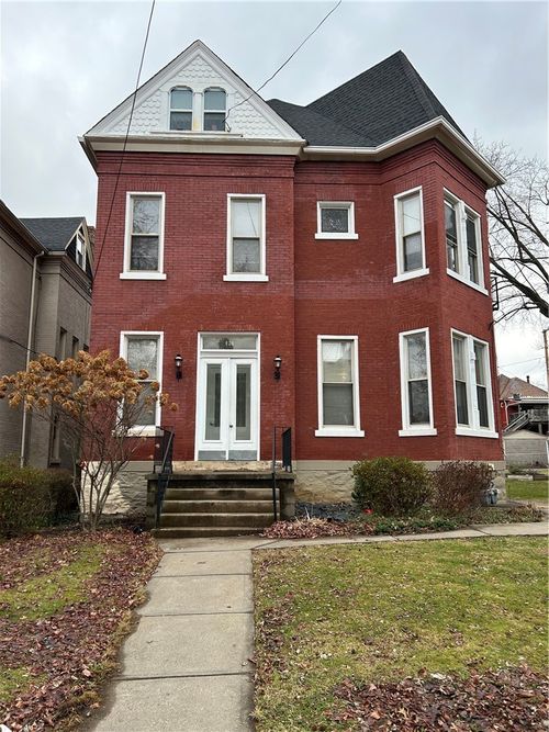 2-420 S Pacific Ave, Friendship Park, PA, 15224 | Card Image