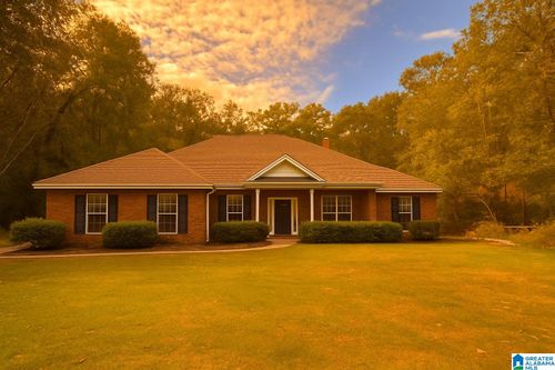 140 Little Doe Ln, Wetumpka, AL, 36093-3090 | Card Image
