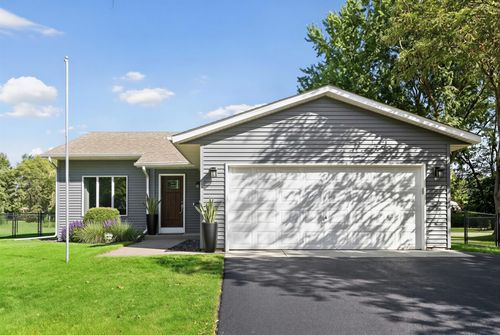 7624 112th Ave N, Champlin, MN, 55316-3208 | Card Image