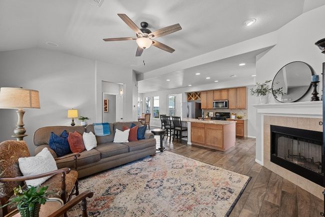 10216 Chaska Cv, House other with 4 bedrooms, 3 bathrooms and 2 parking in Austin TX | Image 9