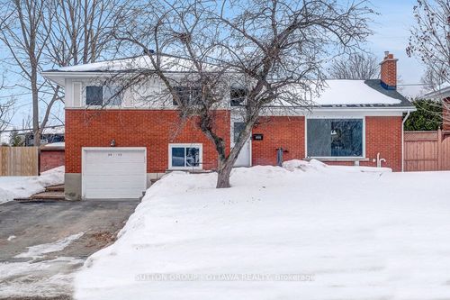 b-2413 Ryan Dr, Ottawa, ON, K2C1K9 | Card Image