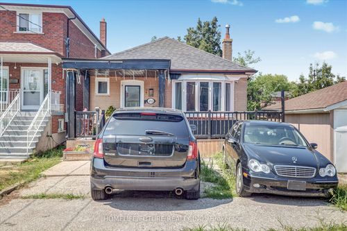 26 N Bonnington Ave, Scarborough, ON, M1K1X2 | Card Image