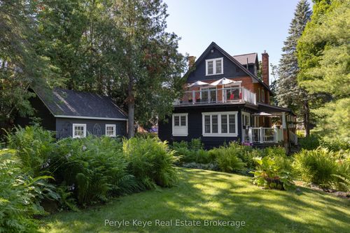 96 Ontario St, Bracebridge, ON, P1L2A2 | Card Image