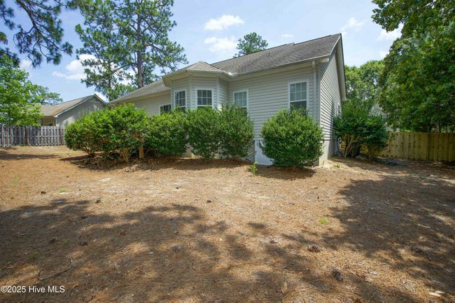 1830 Longleaf Dr E, House other with 4 bedrooms, 3 bathrooms and 2 parking in Pinehurst NC | Image 14