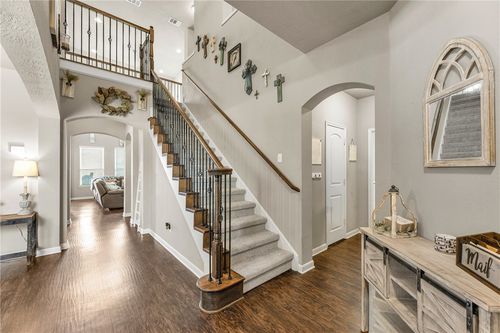 1080 Venice Dr, Bryan, TX, 77808-7592 | Card Image