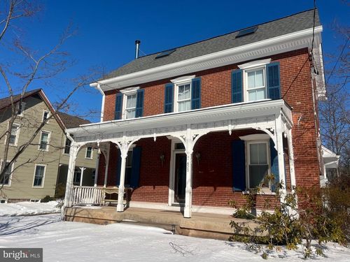 825 Blooming Glen Rd, PERKASIE, PA, 18944-2729 | Card Image