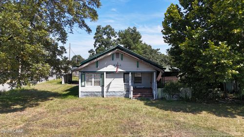 5298 Alabama St, Graceville, FL, 32440-2106 | Card Image