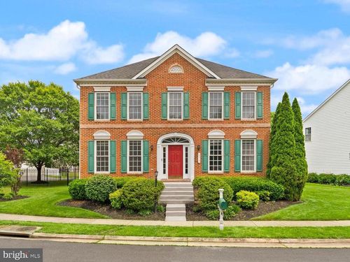 6413 Morven Park Ln, GAINESVILLE, VA, 20155-4450 | Card Image