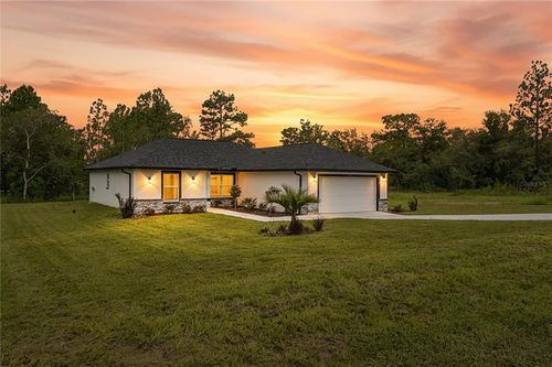 15093 Gonzo Rd, BROOKSVILLE, FL, 34614-1511 | Card Image