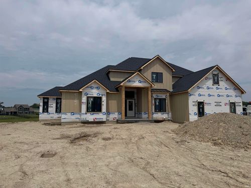 17727 Castlefeane Ct, Leo, IN, 46765-7605 | Card Image