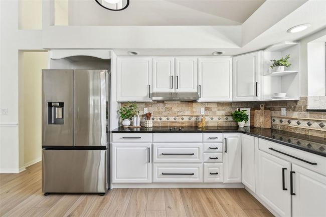 17515 Edinburgh Dr, House other with 4 bedrooms, 4 bathrooms and null parking in Tampa FL | Image 15