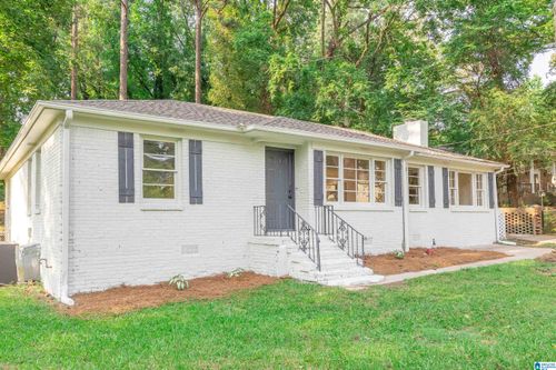 512 22nd Ter Ne, Center Point, AL, 35215-3818 | Card Image