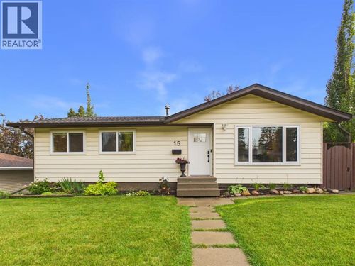 15 Hazelwood Cres Sw, Calgary, AB, T2V3C1 | Card Image