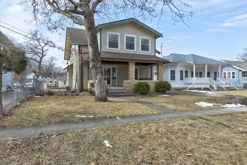 1712 23rd St, Des Moines, IA, 50310-6019 | Card Image