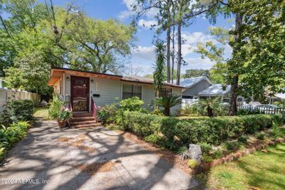 323 S 5 Th Street, House other with 2 bedrooms, 1 bathrooms and null parking in Fernandina Beach FL | Image 1