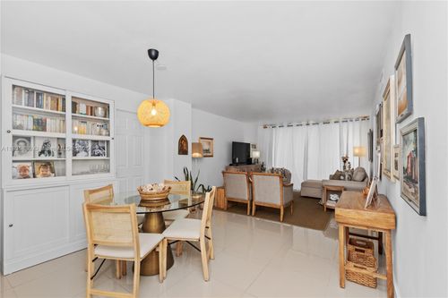 apt-607-3301 N Country Club Dr, Aventura, FL, 33180-1614 | Card Image