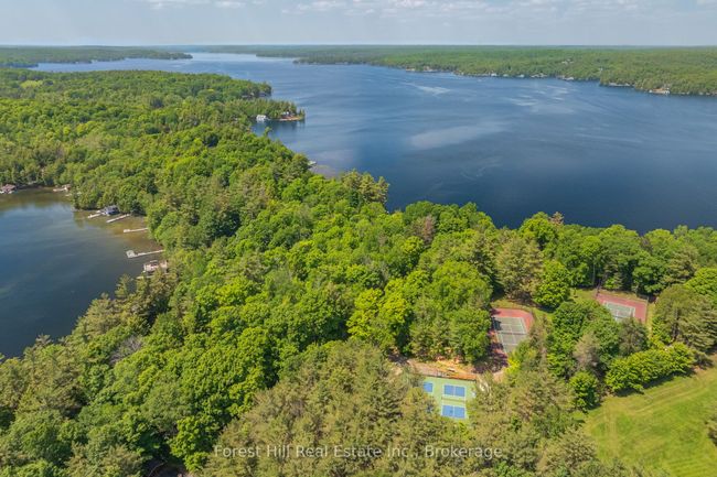 1054 Fair Lee Park Rd, Home with 0 bedrooms, 0 bathrooms and 1 parking in Minett ON | Image 6