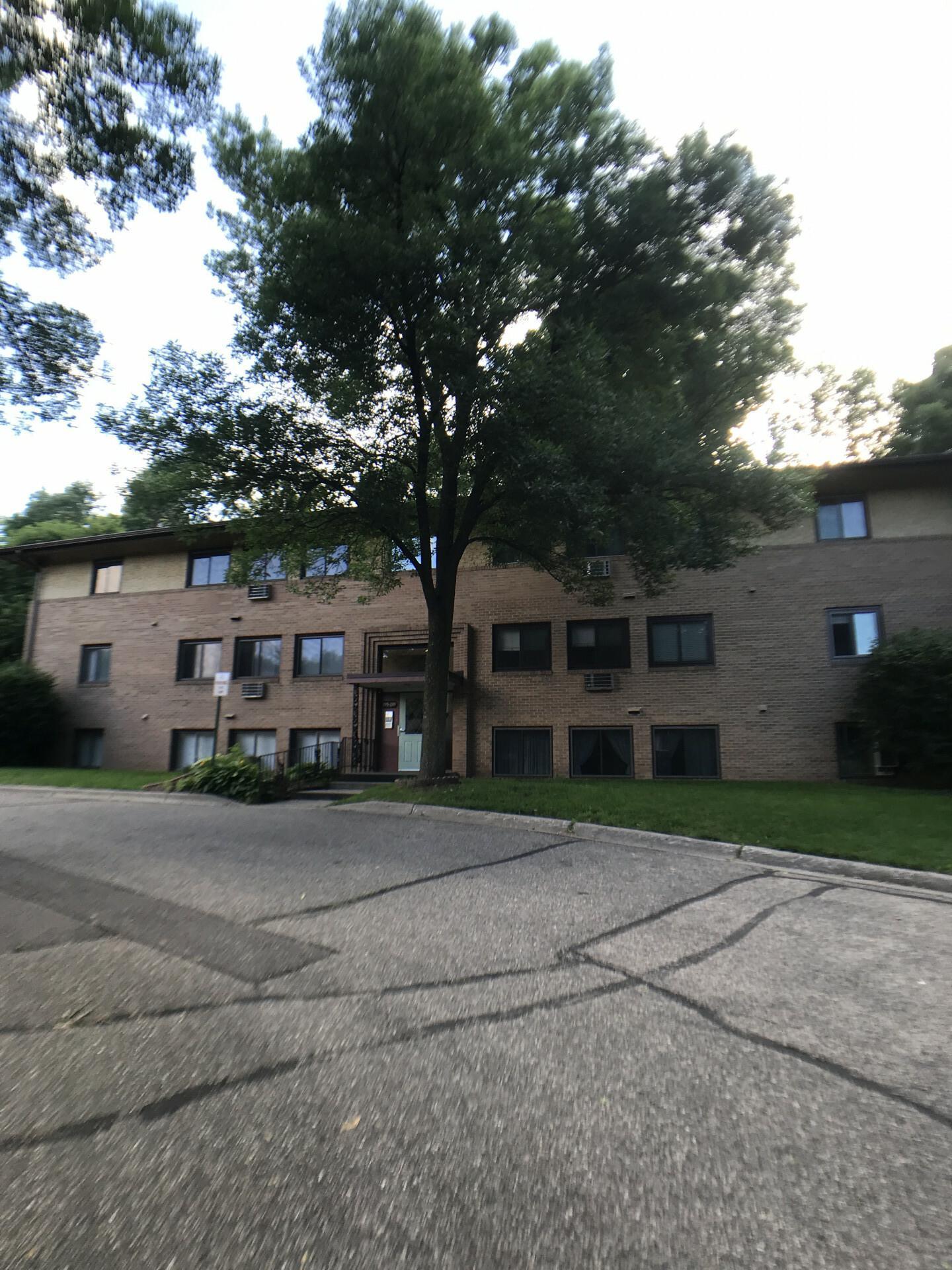 Unity Ave, Minneapolis, MN 55422