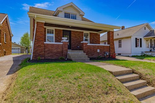757 E Delaware St, Evansville, IN, 47711-5618 | Card Image