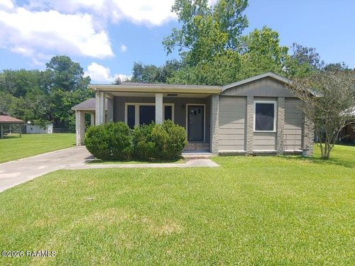 114 Decuir St, New Iberia, LA, 70560-6002 | Card Image