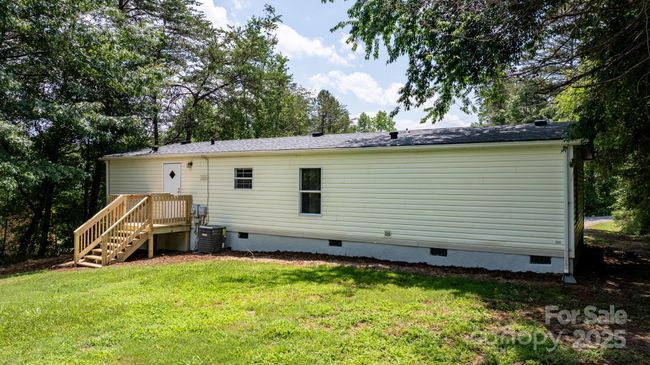 3947 S Park Dr, House other with 3 bedrooms, 2 bathrooms and null parking in Morganton NC | Image 7