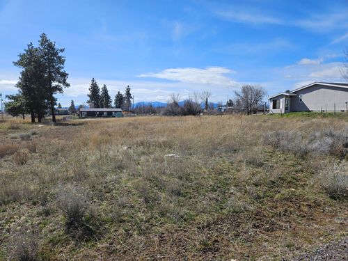 4-0 Meadowview Drive, Chiloquin, OR, 97624 | Card Image