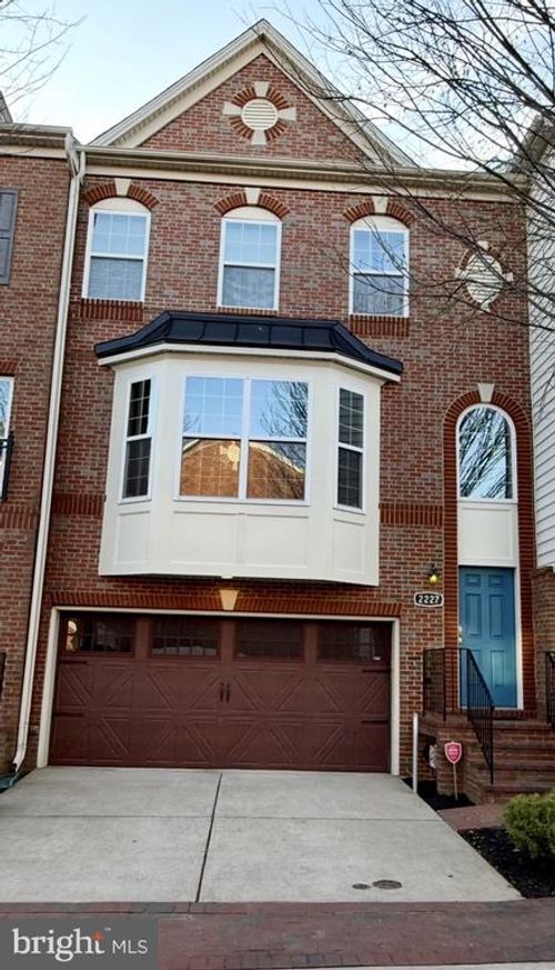 2227 Congresbury Pl, UPPER MARLBORO, MD, 20774-8097 | Card Image