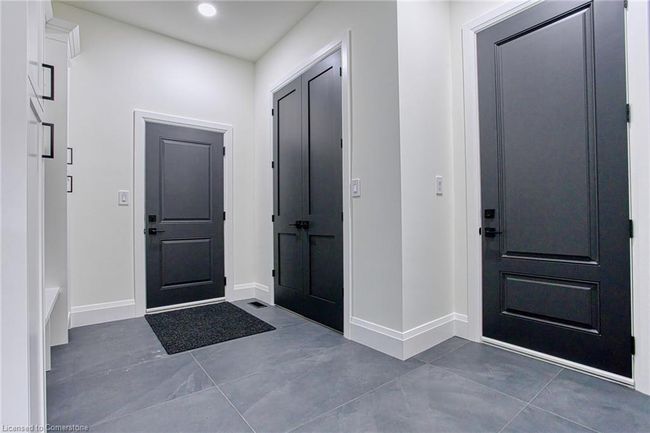 9392 Silver St, House other with 4 bedrooms, 4 bathrooms and 19 parking in Caistor Centre ON | Image 43