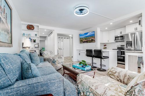 apt-112-3660 Lower Honoapiilani Rd, Lahaina, HI, 96761-9317 | Card Image