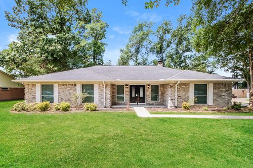 26715 Westwood Dr, Oak Ridge North, TX, 77386-1138 | Card Image