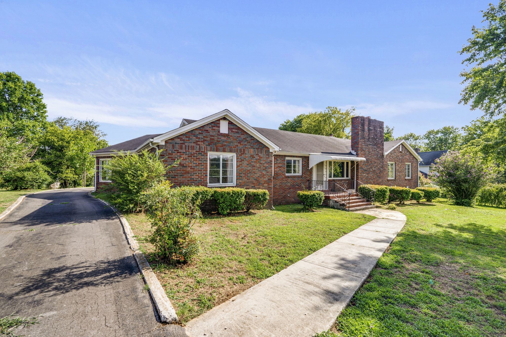 Lehman St, Woodbury, TN 37190