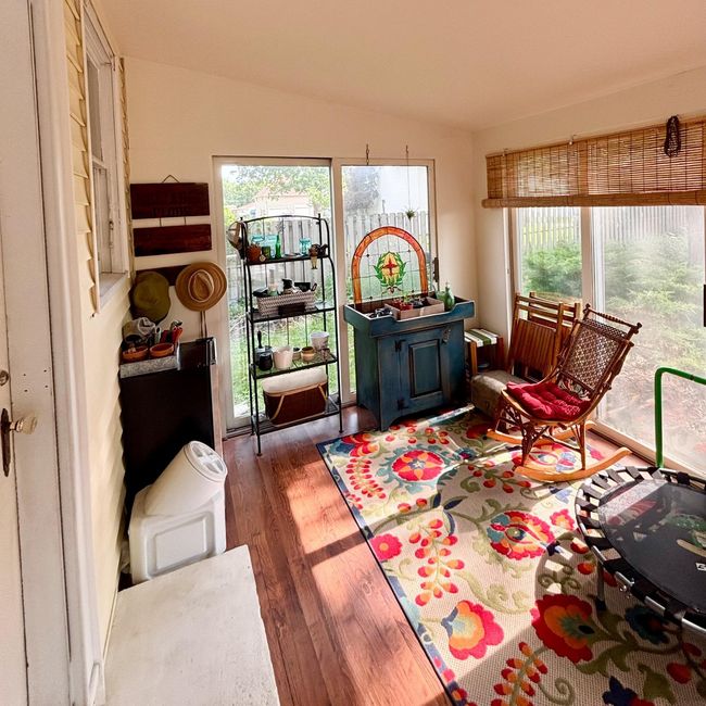 813 Clay St, House other with 3 bedrooms, 2 bathrooms and null parking in Cedar Falls IA | Image 11