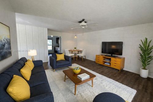 0-5100 Rilma Ave, Sarasota, FL, 34234-2820 | Card Image