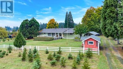 6673 Lakes Rd, House other with 4 bedrooms, 4 bathrooms and 6 parking in Duncan BC | Image 2