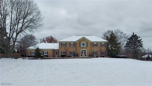 2250 Candlewood Ln, Akron, OH, 44333-1263 | Card Image