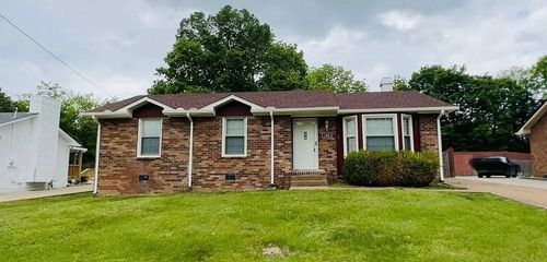 108 Ryan Dr, Hendersonville, TN, 37075-2244 | Card Image