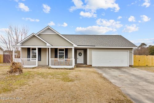 388 Woodwind Dr, Spring Lake, NC, 28390-8372 | Card Image