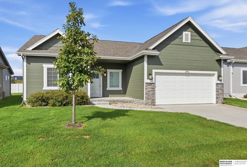 16906 Mary St, Omaha, NE, 68116-4087 | Card Image