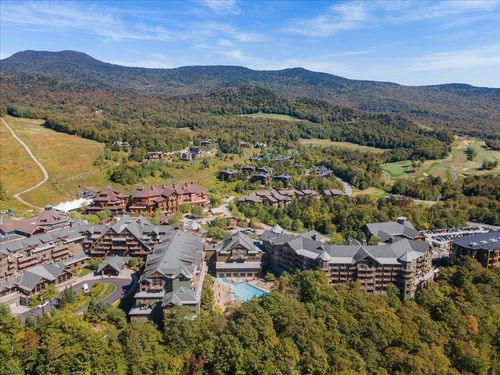 04-36-522-7412 Mountain Rd, Stowe, VT, 05672-5179 | Card Image