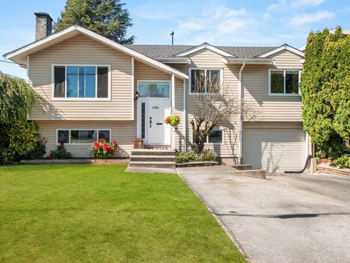 11665 94a Ave, Delta, BC, V4C3S4 | Card Image