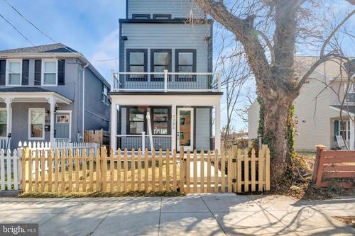 1121 48th Pl Ne, WASHINGTON, DC, 20019-3915 | Card Image