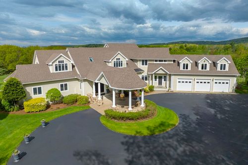 955 Catamount Rd, Pittsfield, NH, 03263-3815 | Card Image