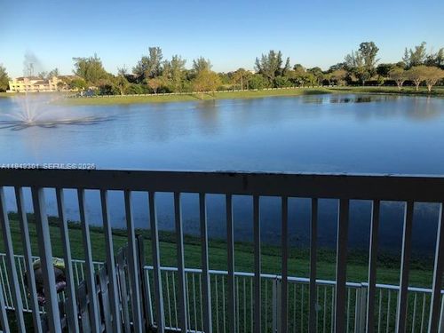 apt-34-5200 Nw 31st Ave, FORT LAUDERDALE, FL, 33309-2527 | Card Image