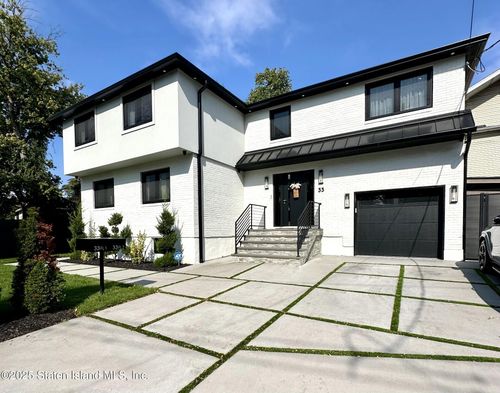 33 Gower St, Staten Island, NY, 10314-4007 | Card Image