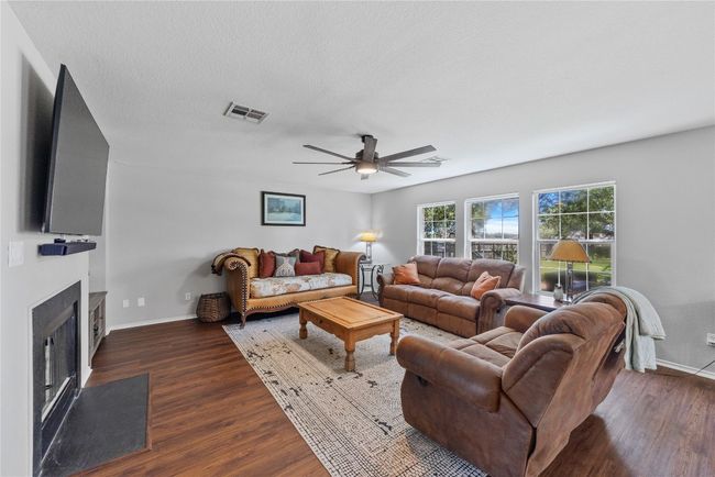 201 S Sumac Ln, House other with 3 bedrooms, 3 bathrooms and null parking in Georgetown TX | Image 5