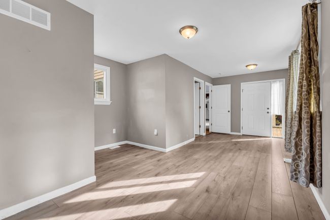 915 Brushwood Dr, House other with 3 bedrooms, 2 bathrooms and null parking in Wolverine Lake MI | Image 9